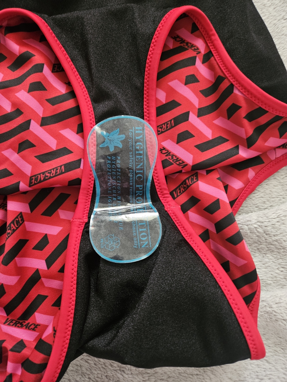 Versace Reversible  Geometric-Print Swimsuit - Picture 12 of 12